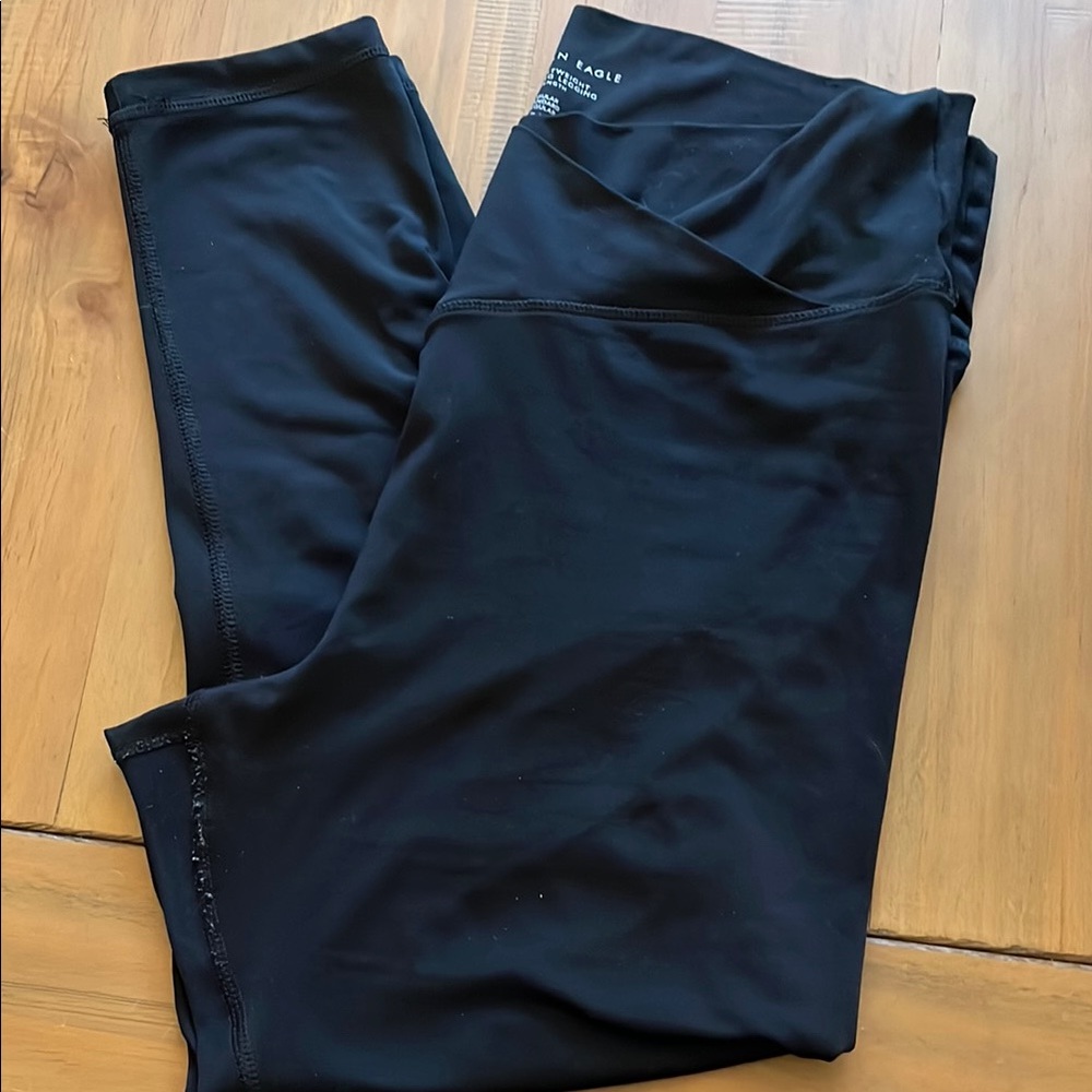 American Eagle LIGHT WEIGHT EVERYTHING LEGGING LARGE 7/8 length